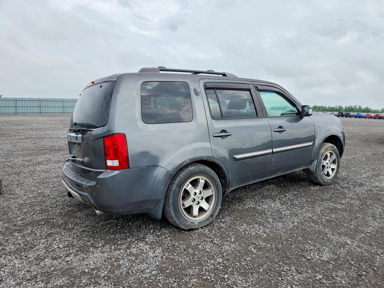 2010 Honda Pilot Touring Gray vin: 5FNYF4H94AB503805