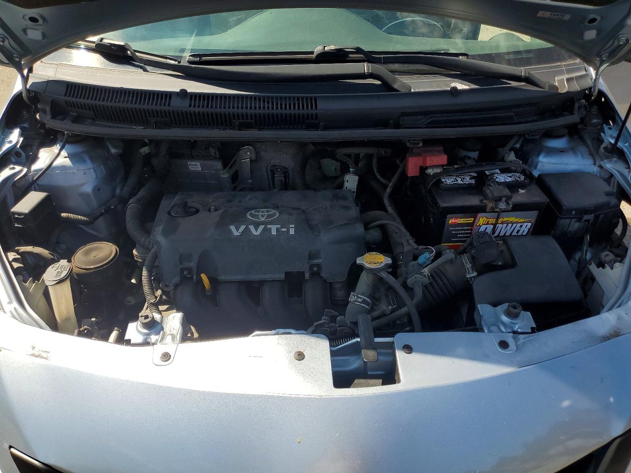 2010 Toyota Yaris Base Blue vin: JTDBT4K36A1395957