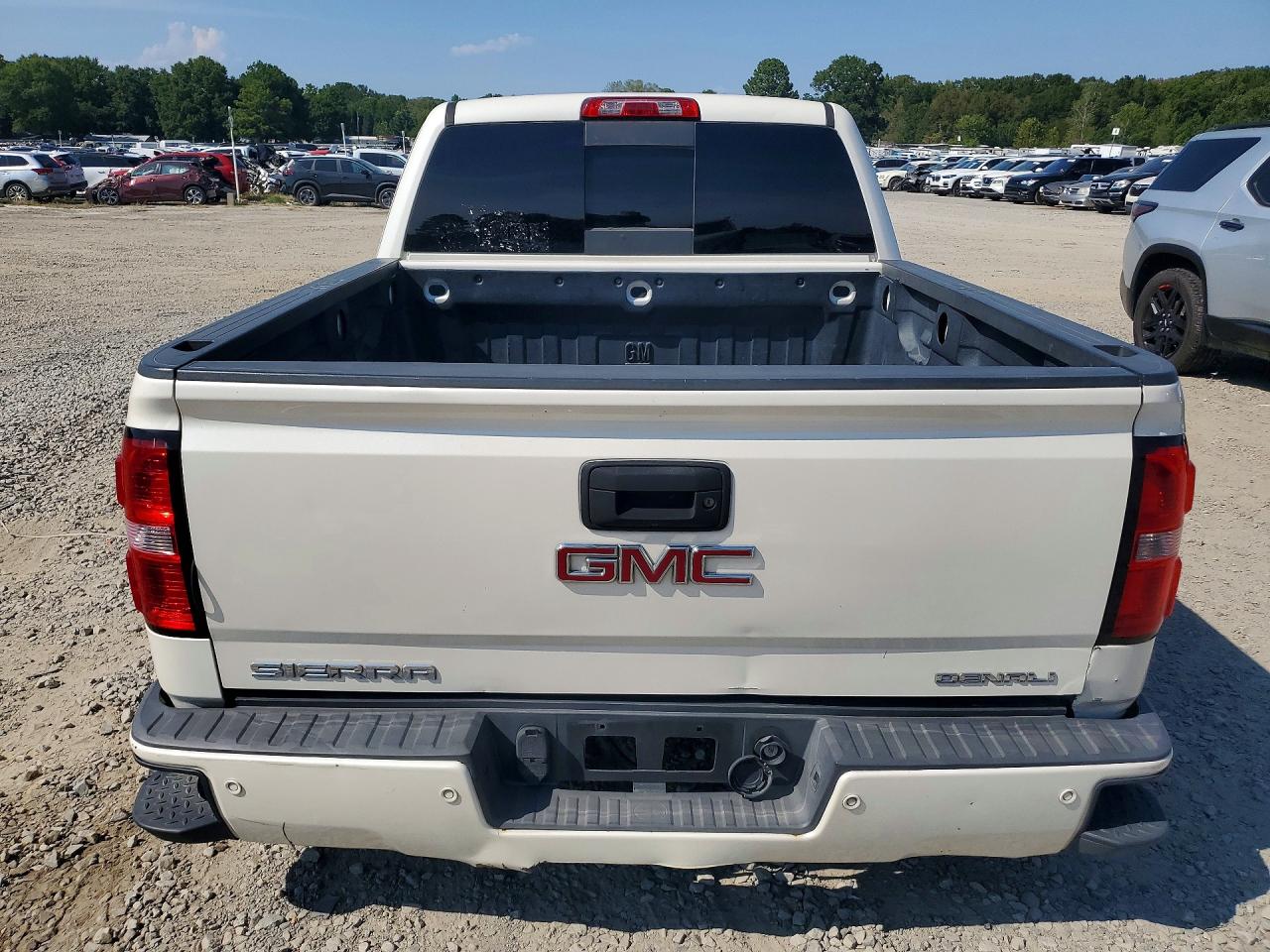 2014 Gmc Sierra K1500 Denali White vin: 3GTU2WEC8EG411084