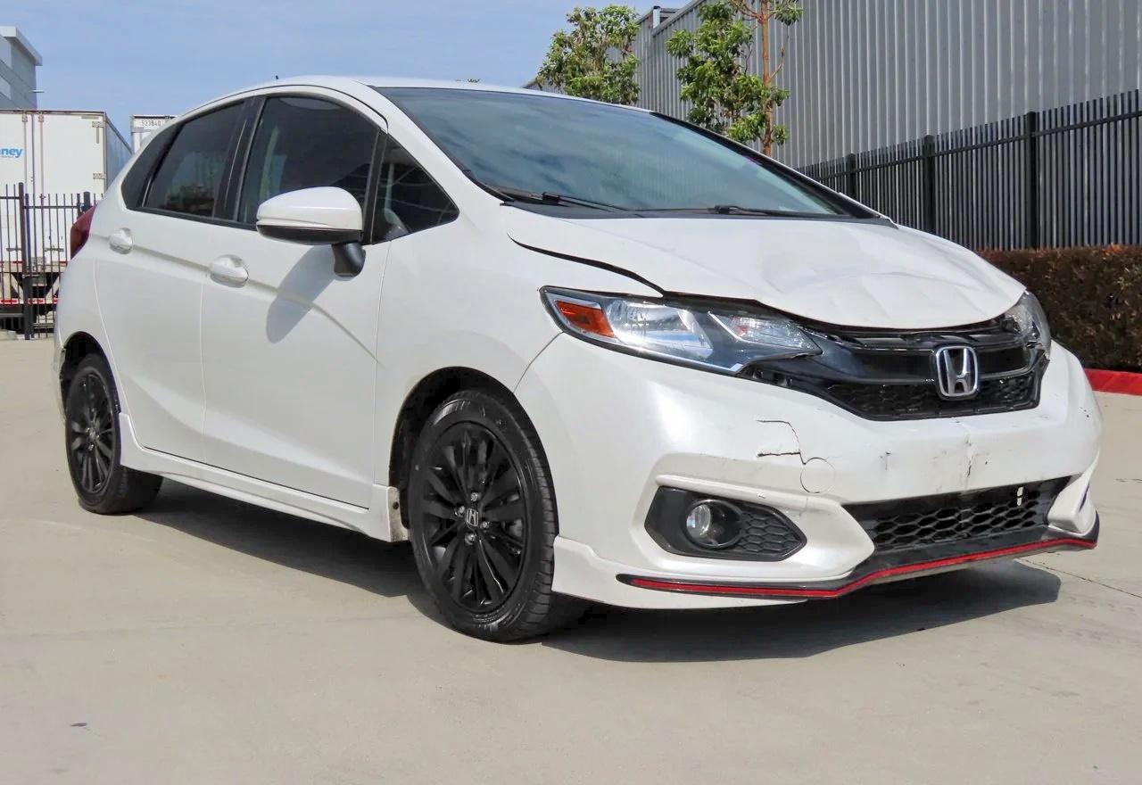 2020 Honda Fit Sport White vin: 3HGGK5H63LM727425