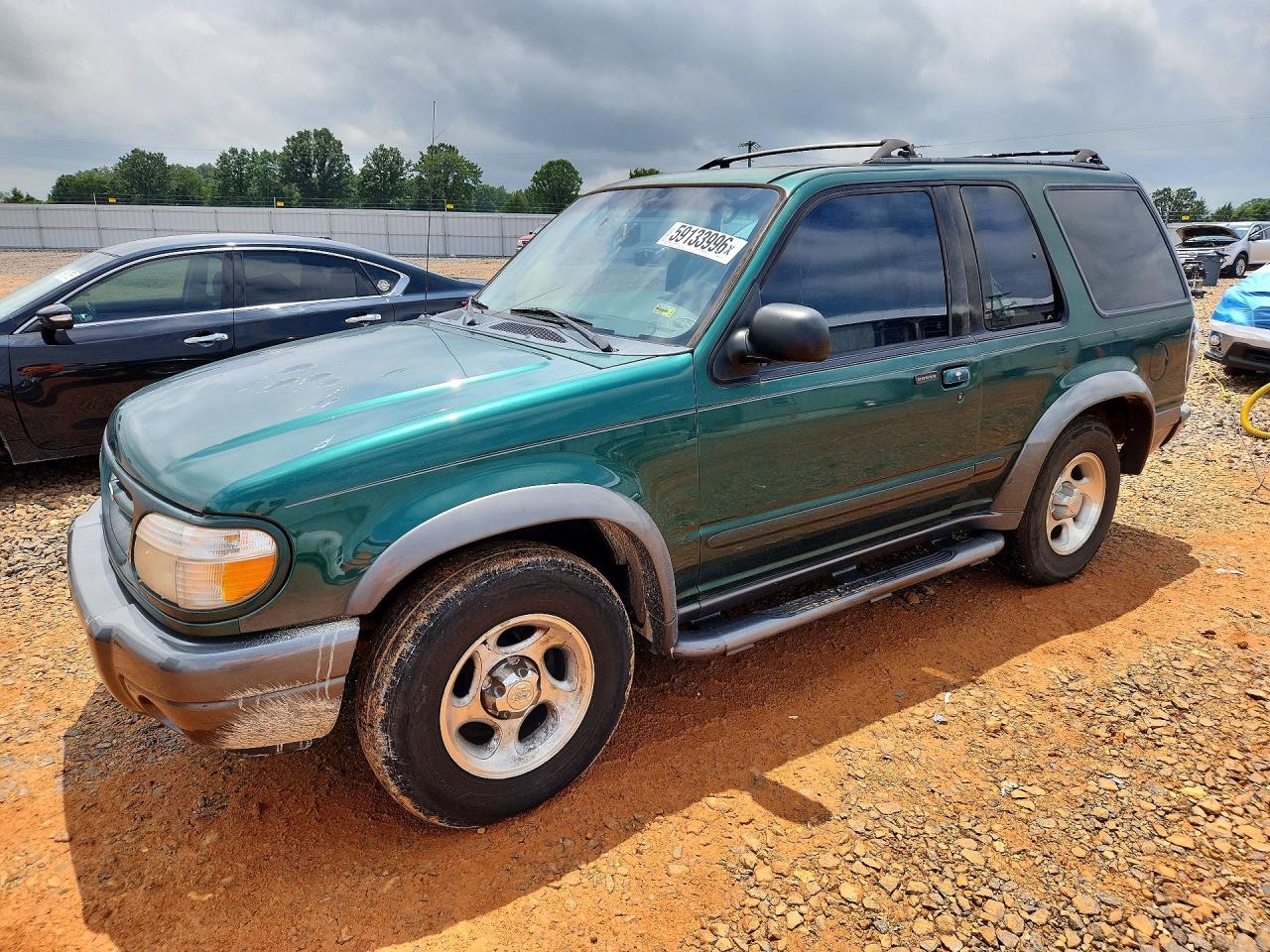 2000 Ford Explorer Sport Green vin: 1FMDU70E5YUA84746