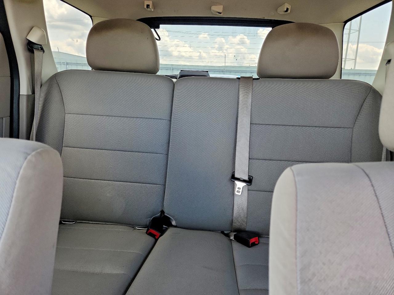 2010 Ford Escape Xlt Серый vin: 1FMCU0DG9AKC28038