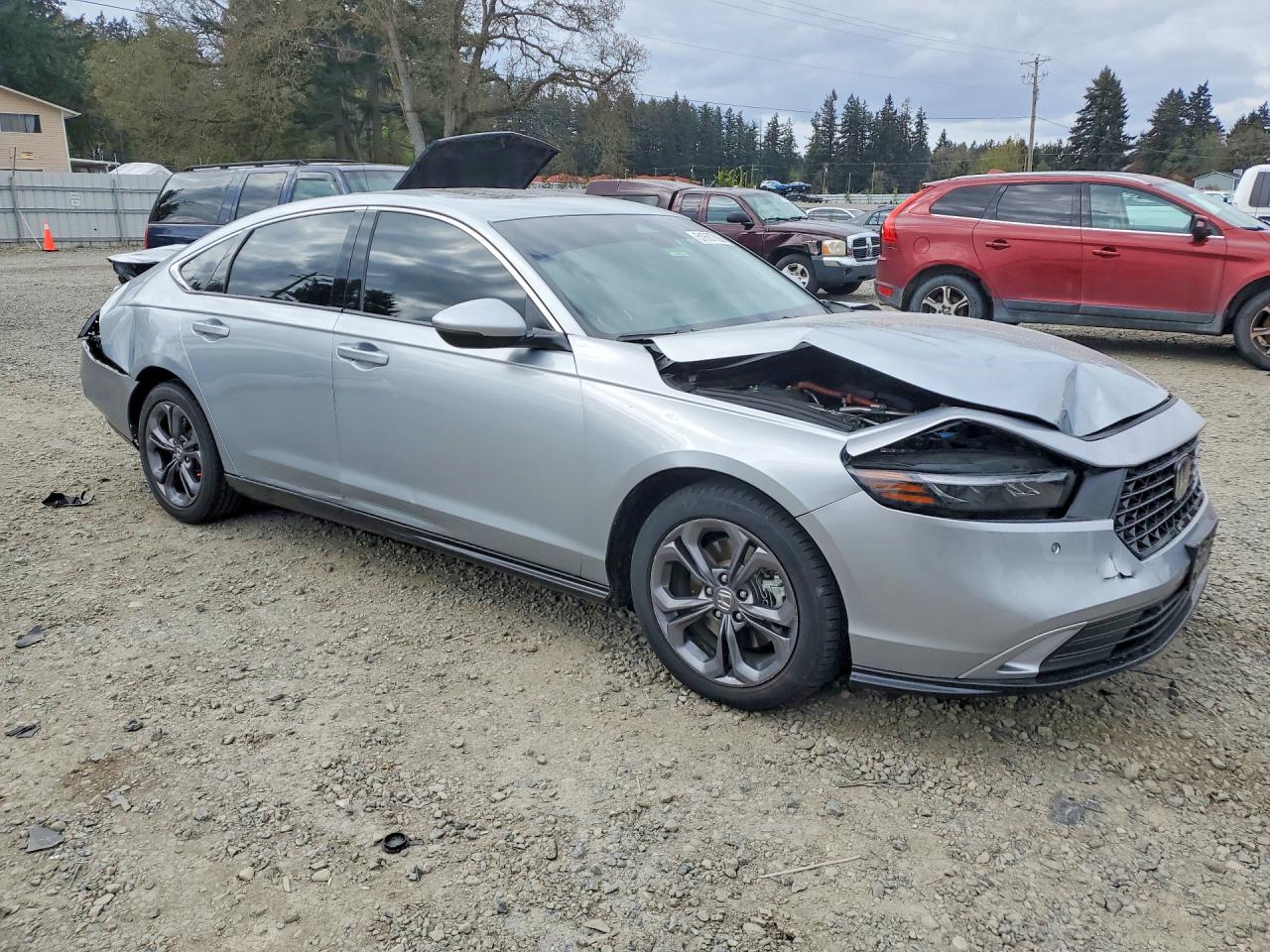 2025 Honda Accord Hybrid Exl Silver vin: 1HGCY2F67SA018037