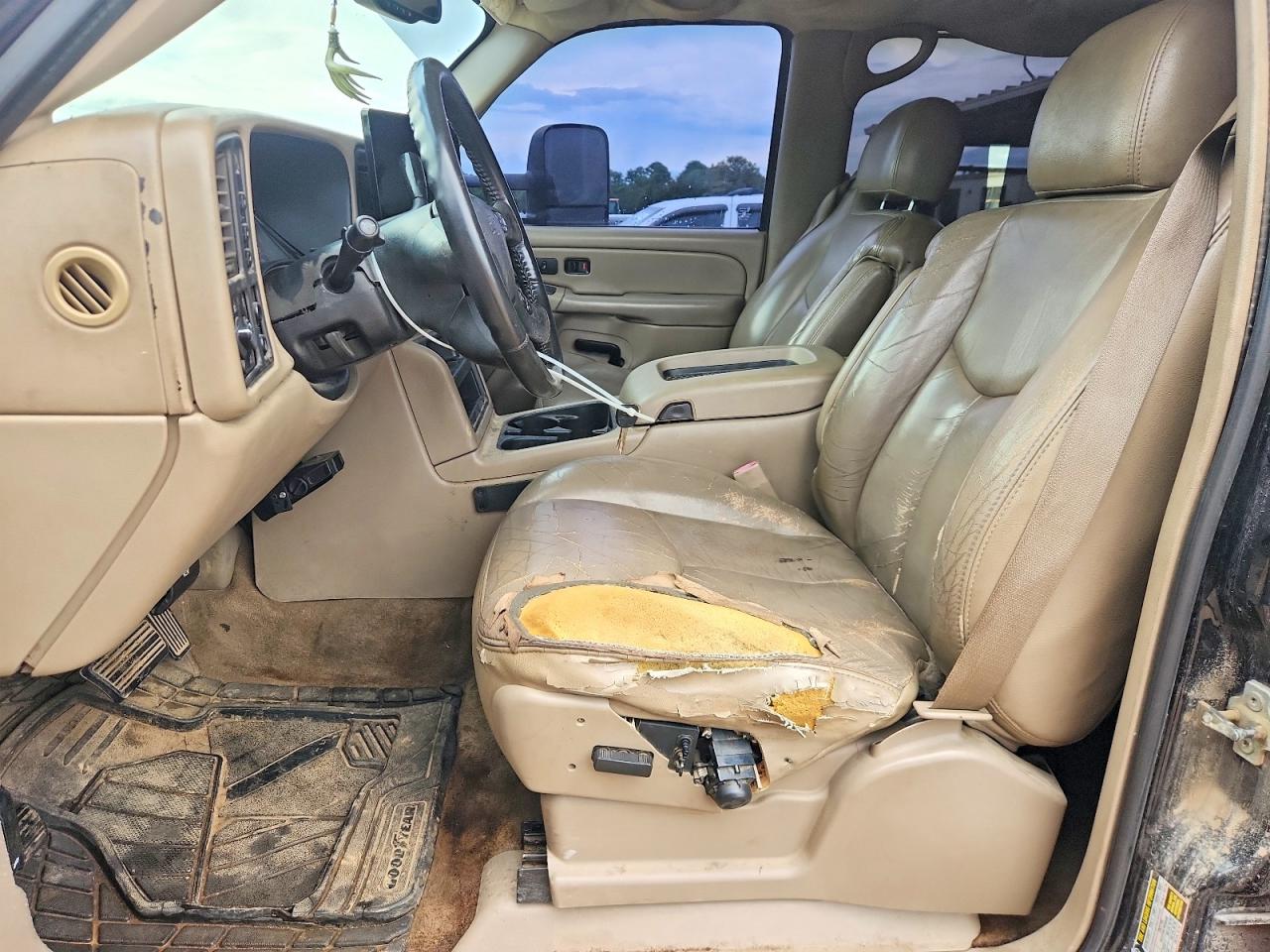 2005 Chevrolet Silverado K2500 Heavy Duty Black vin: 1GCHK23215F846602