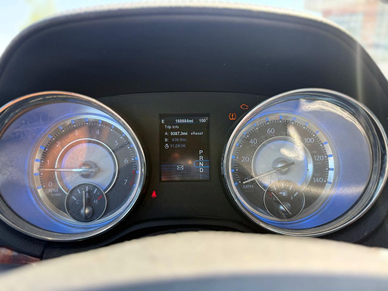 2014 Chrysler 300 Silver vin: 2C3CCAAG6EH190173