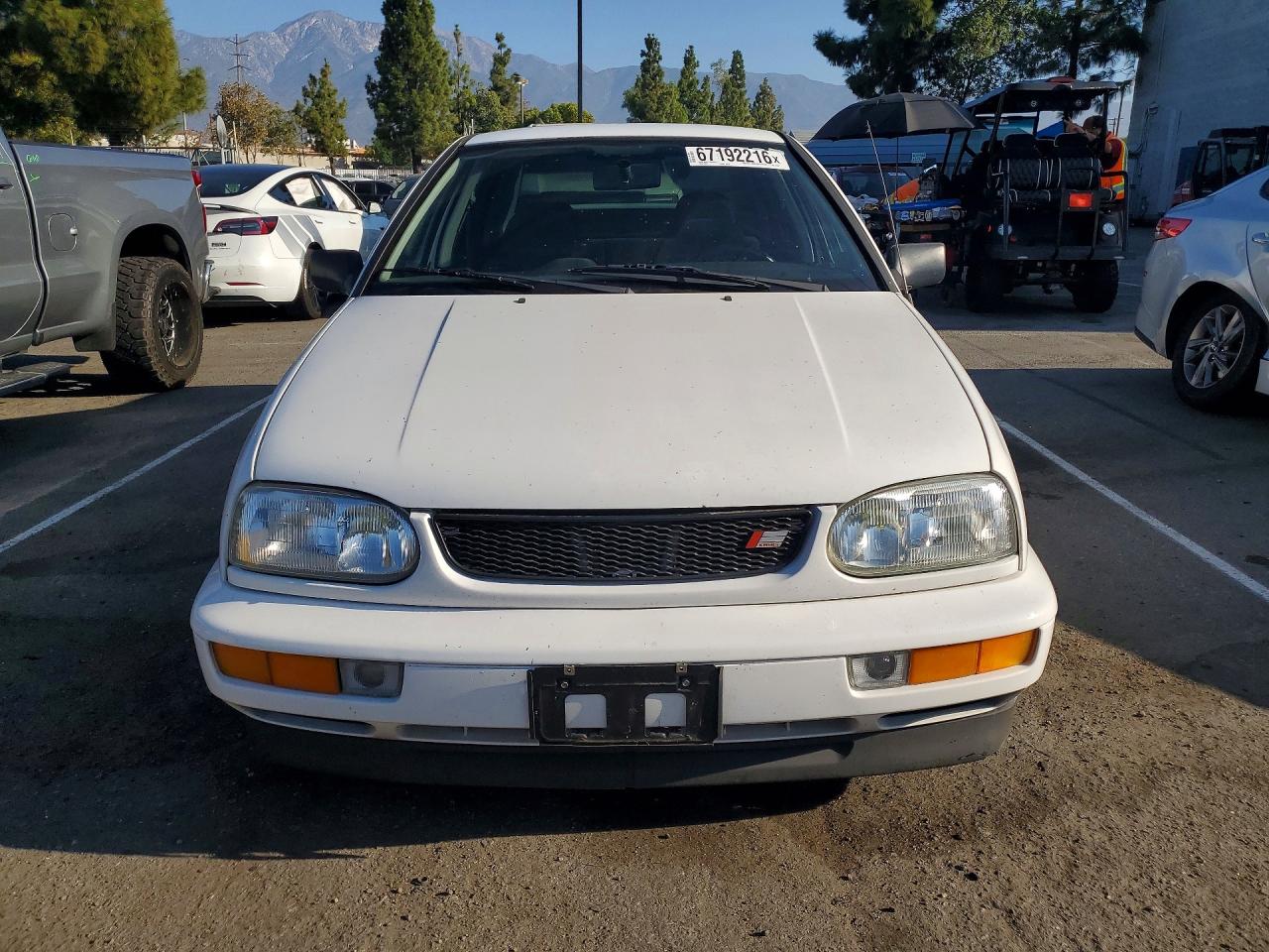 1996 Volkswagen Jetta Trek White vin: 3VWWB81HXTM117865