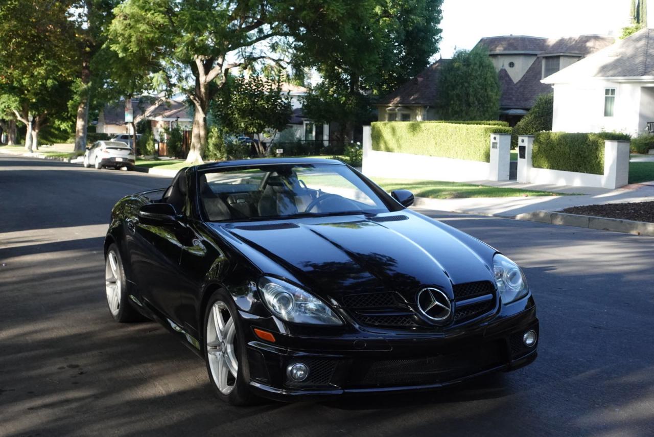 2011 Mercedes-benz Slk 300 Черный vin: WDBWK5EAXBF241260