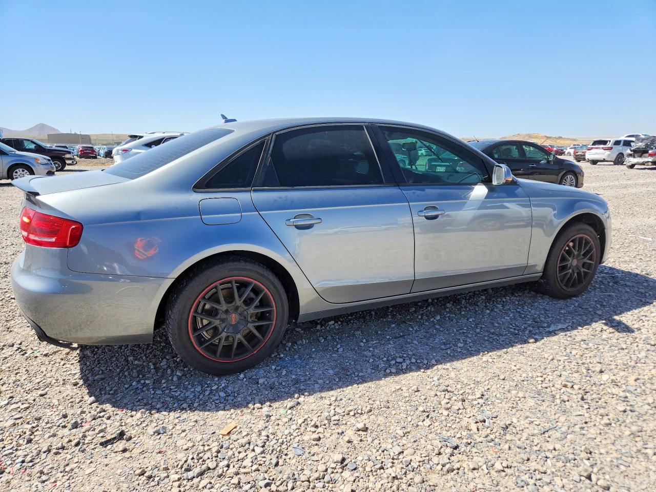 2011 Audi A4 Premium Gray vin: WAUAFAFL7BN010487