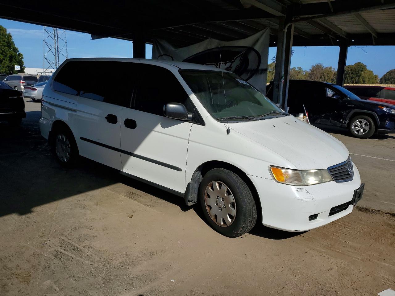 2000 Honda Odyssey Lx Белый vin: 2HKRL1859YH501844