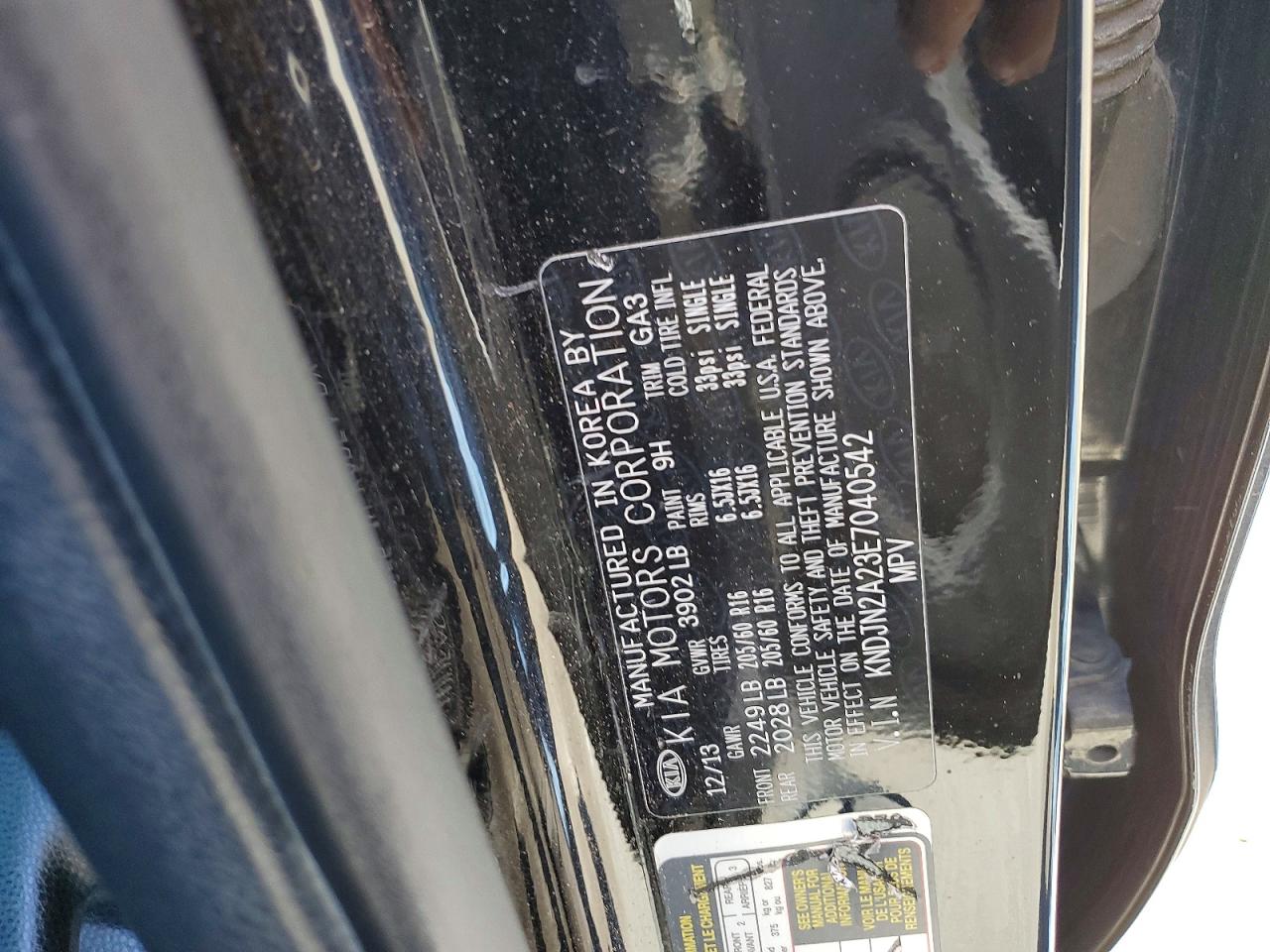2014 Kia Soul Base Черный vin: KNDJN2A23E7040542