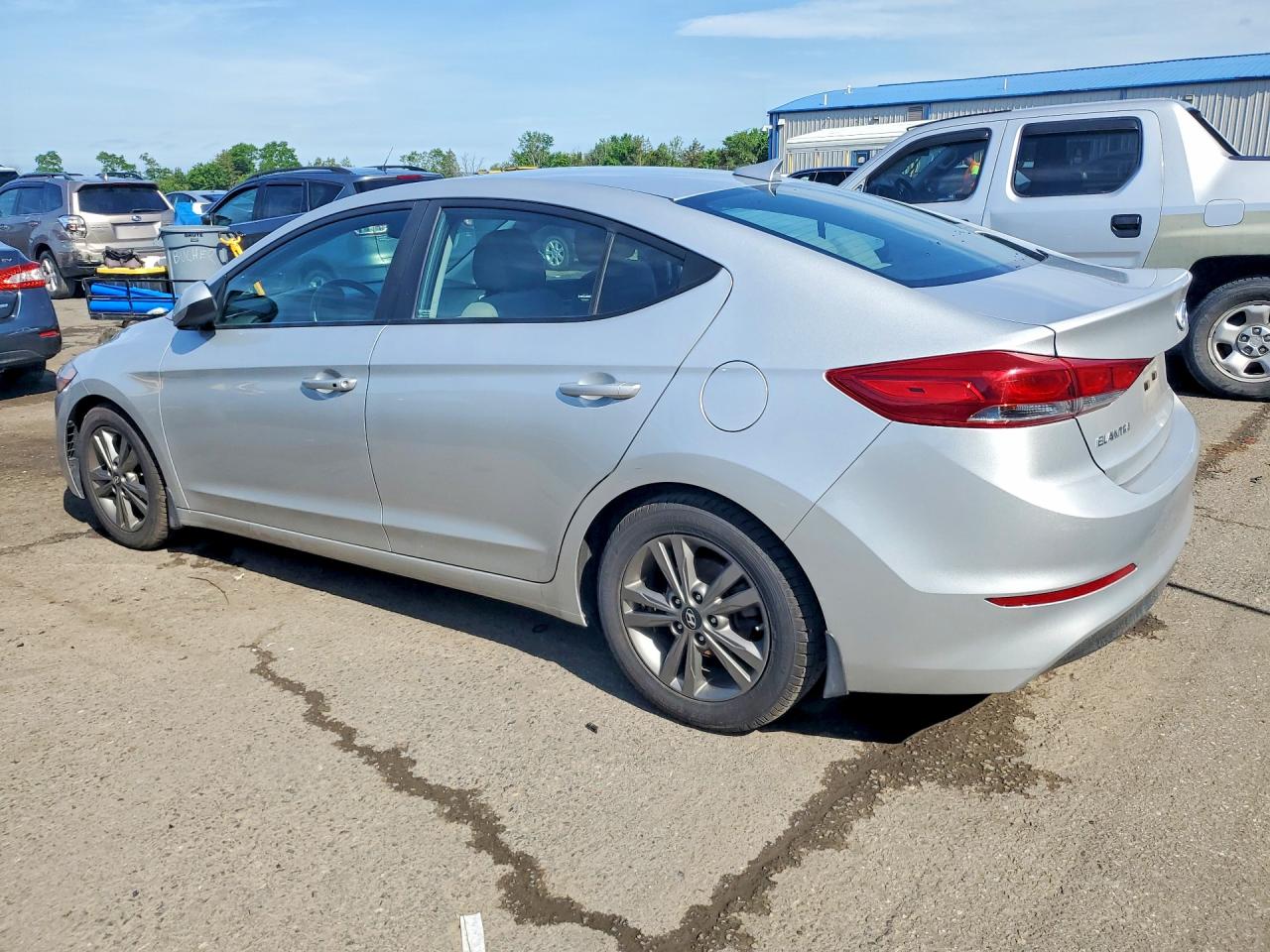 2018 Hyundai Elantra Value Edition Silver vin: 5NPD84LF4JH303756