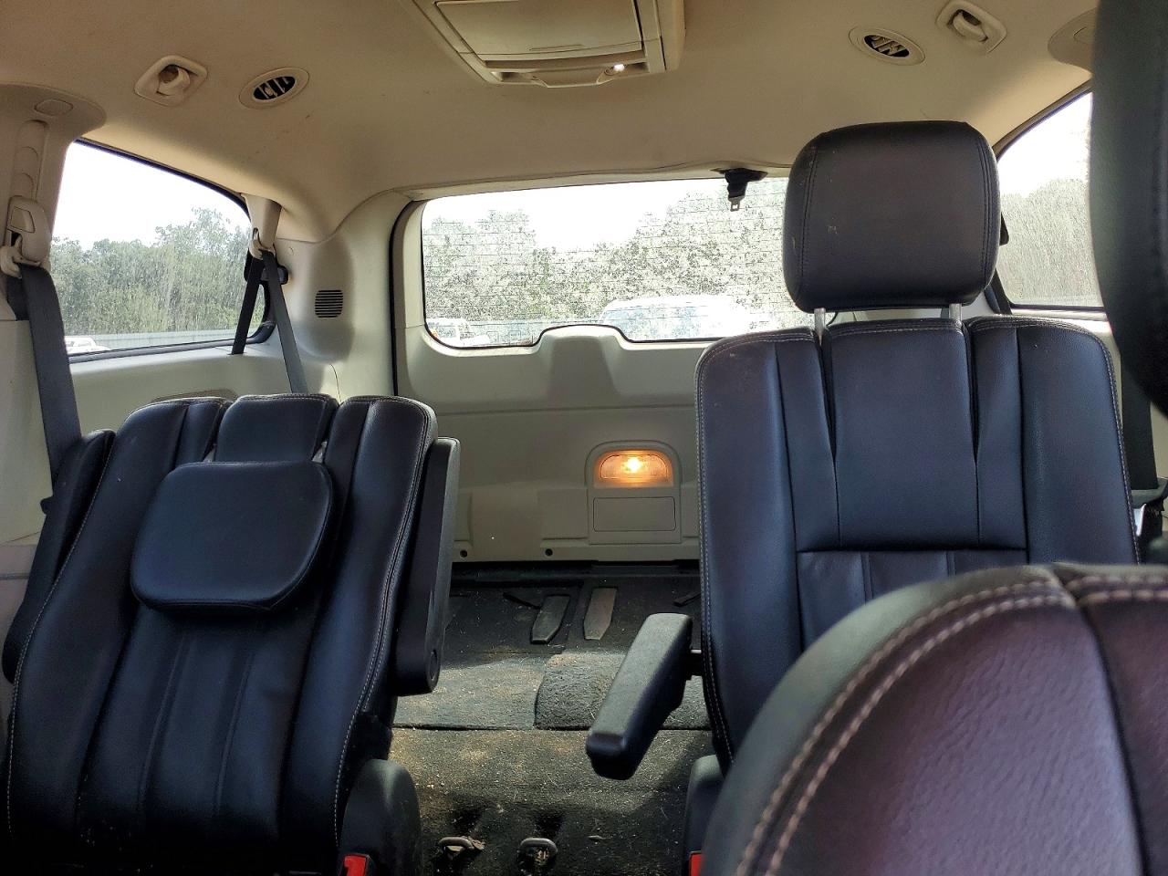 2014 Chrysler Town & Country Touring Gray vin: 2C4RC1BGXER444210