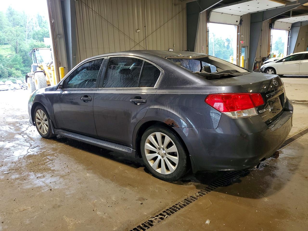 2011 Subaru Legacy 2.5i Limited Charcoal vin: 4S3BMBK62B3224916