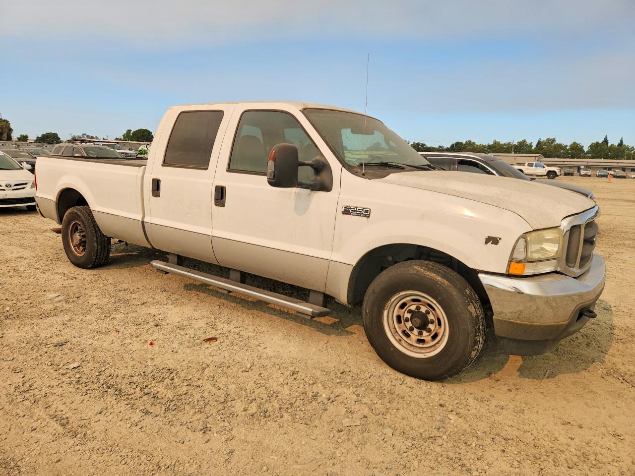 2004 Ford F250 Super Duty White vin: 1FTNW20S94EB39327