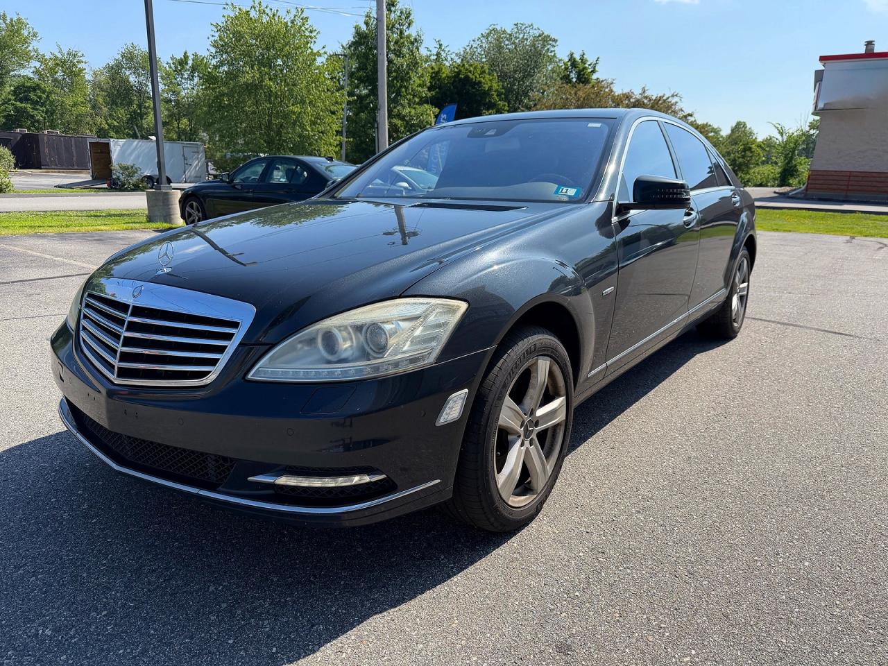 2012 Mercedes-benz S 550 4matic Black vin: WDDNG9EB5CA490925