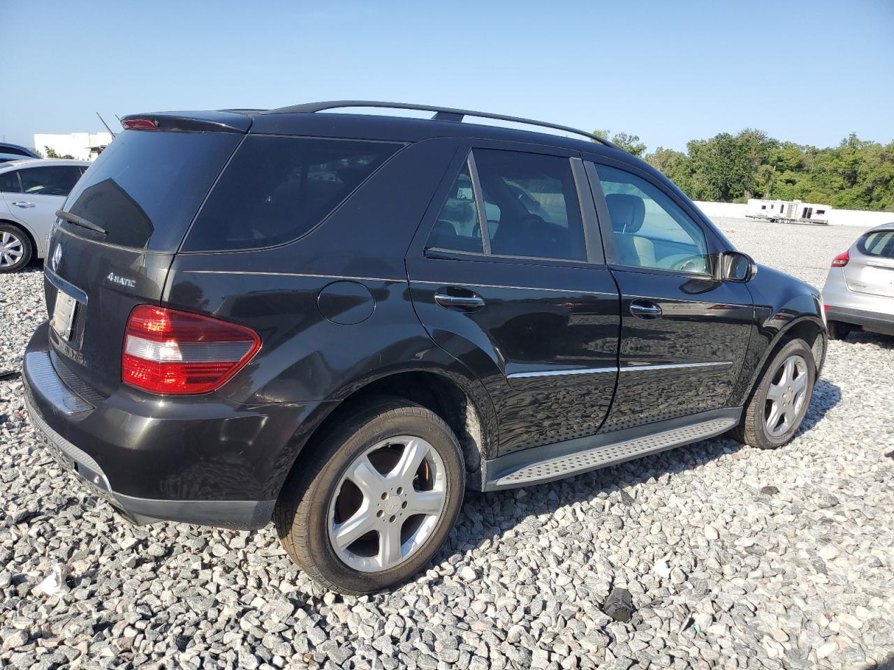 2008 Mercedes-benz Ml 320 Cdi Черный vin: 4JGBB22E58A390487