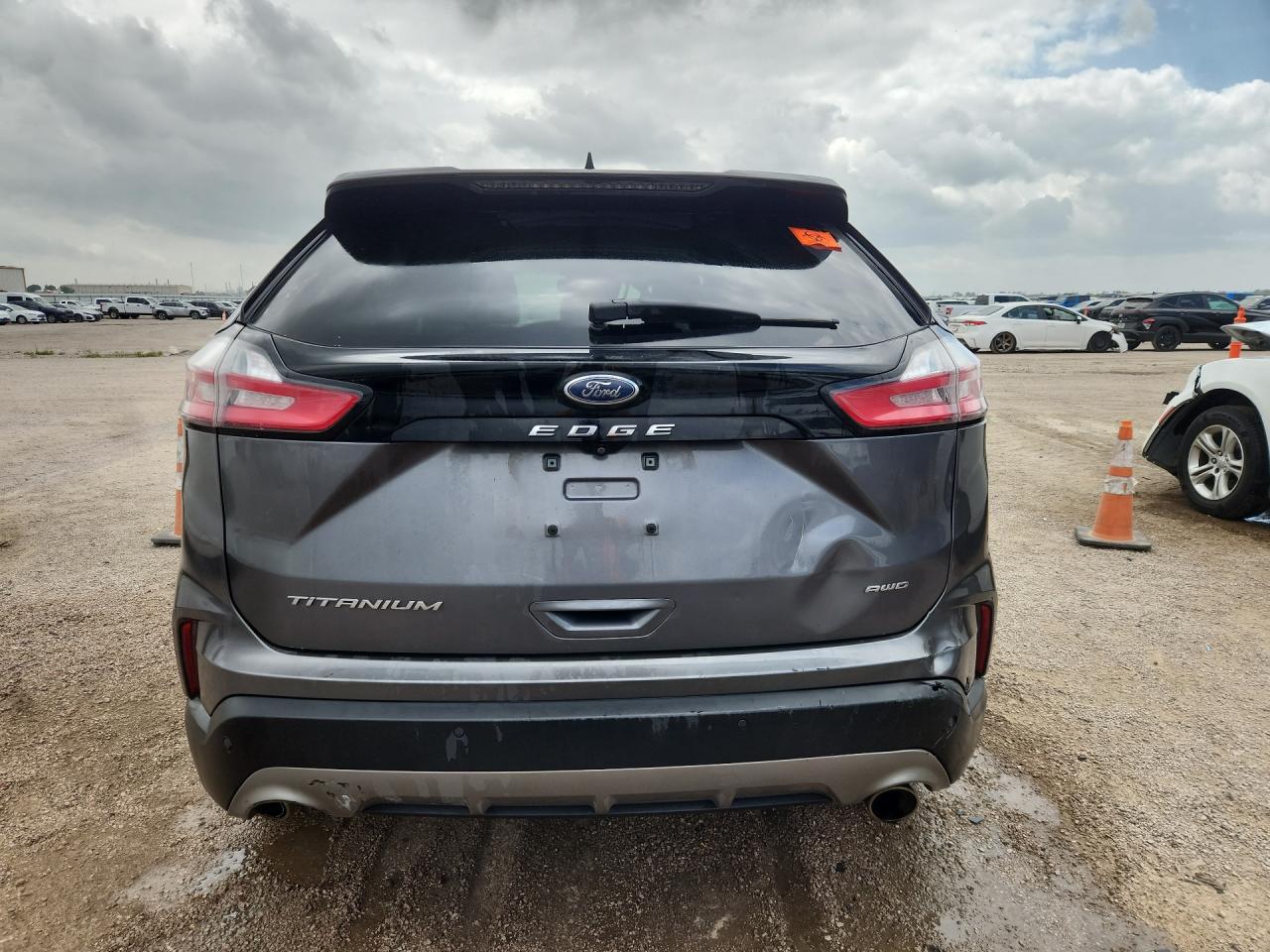2022 Ford Edge Titanium Gray vin: 2FMPK4K93NBA32891 Damage: Lift Gate, Dent(S) W/ Paint Dmg, > 12 Inches