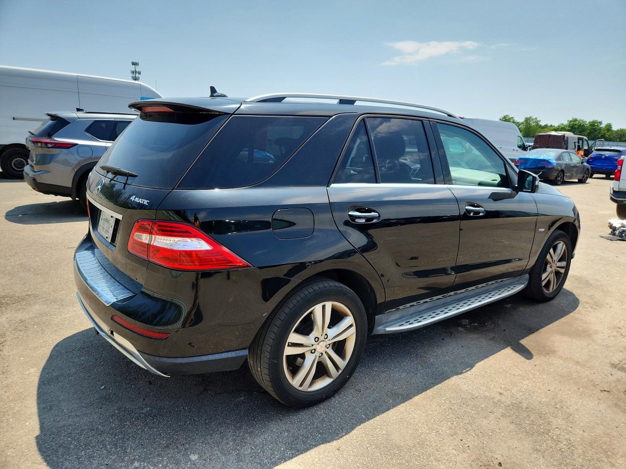 2012 Mercedes-benz Ml 350 4matic Black vin: 4JGDA5HB7CA021522