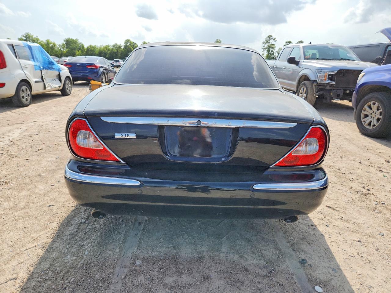 2004 Jaguar Xj8 L Черный vin: SAJWA71C34SG22843