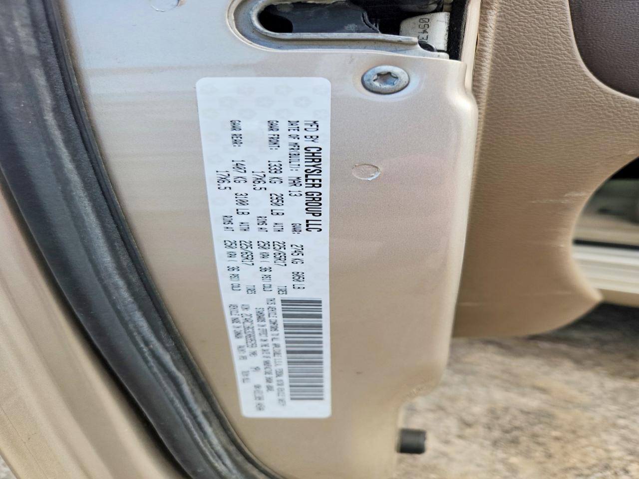 2013 Chrysler Town & Country Touring Tan vin: 2C4RC1BG3DR695259