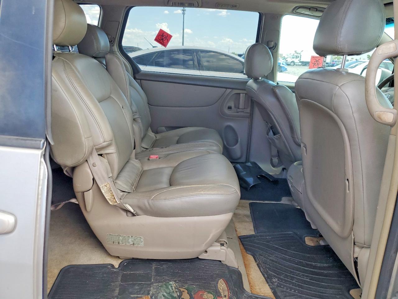 2005 Toyota Sienna Xle 7 Passenger Beige vin: 5TDZA22C75S234826