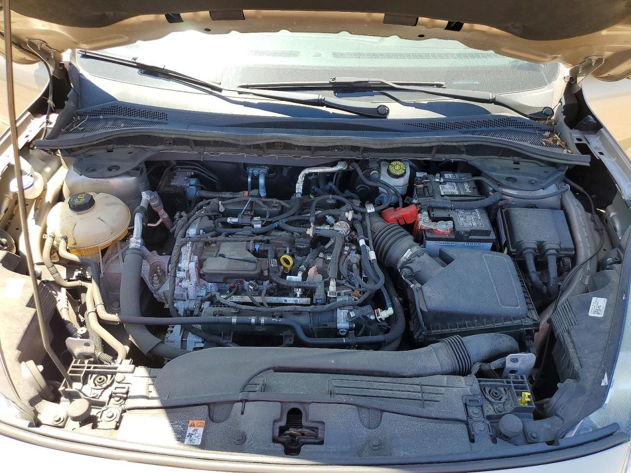 2021 Ford Escape Se Tan vin: 1FMCU0G61MUA14107