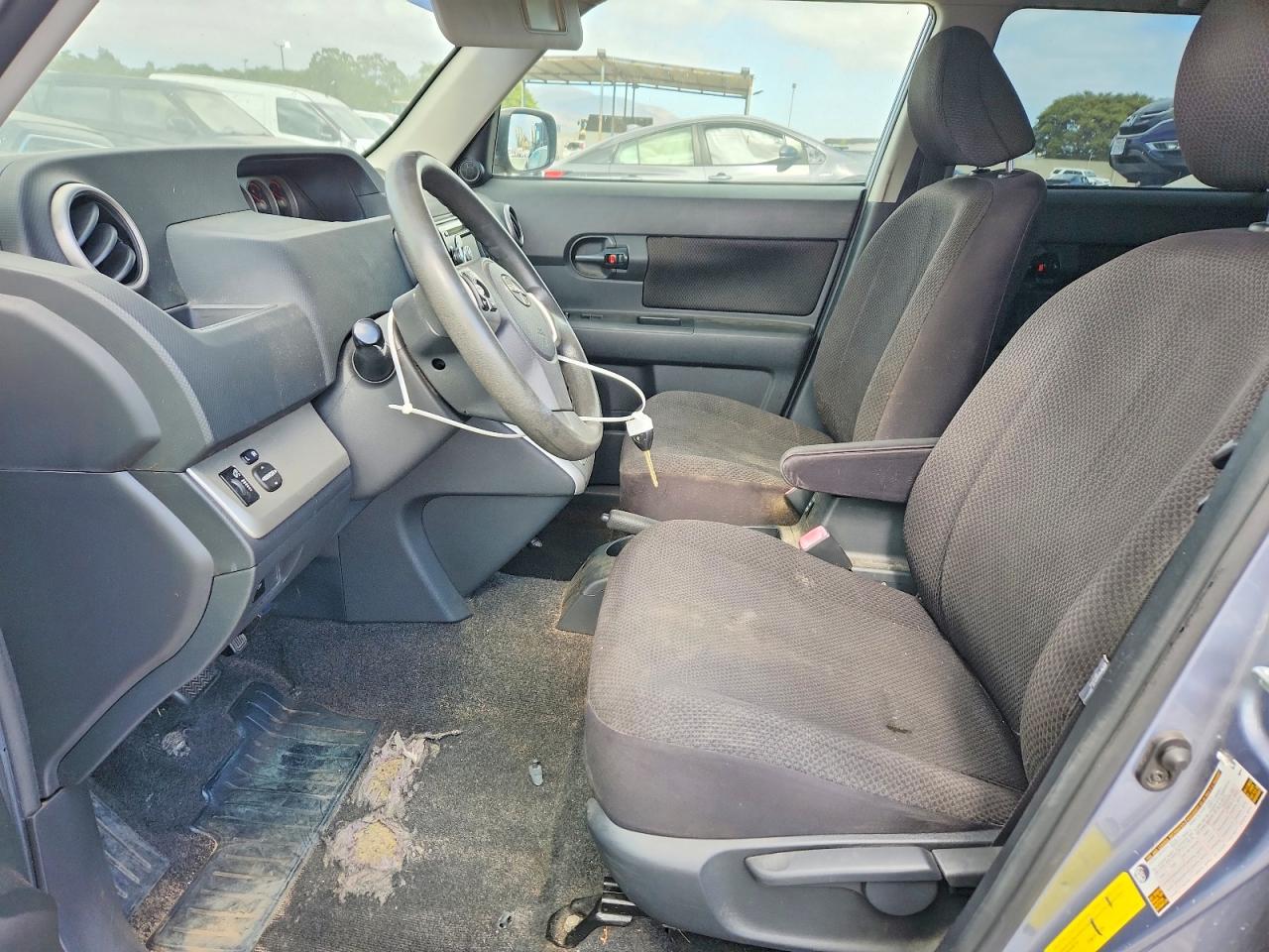 2010 Toyota Scion Xb Blue vin: JTLZE4FE8A1112788