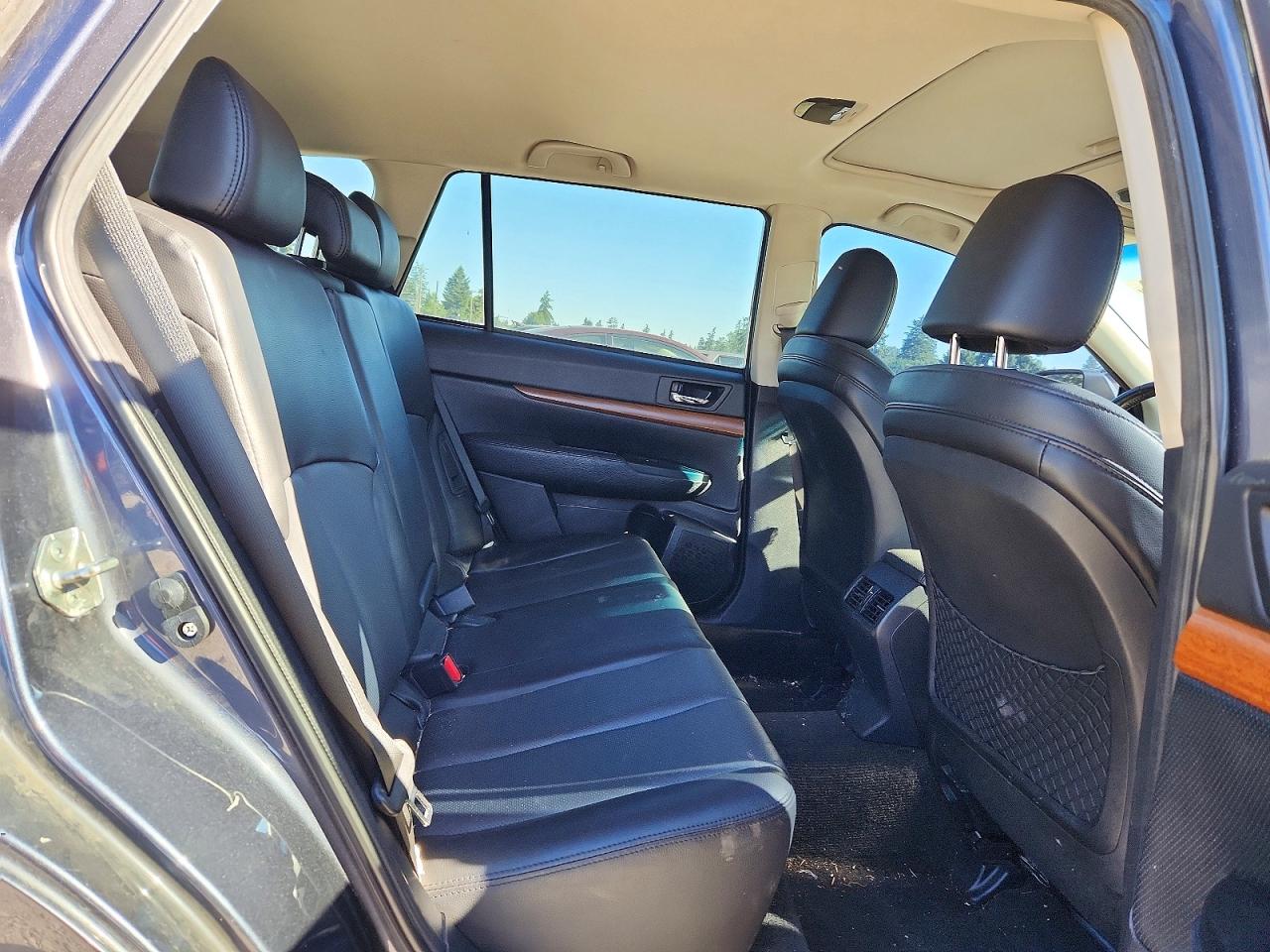 2014 Subaru Outback 2.5i Limited Gray vin: 4S4BRBMCXE3260289