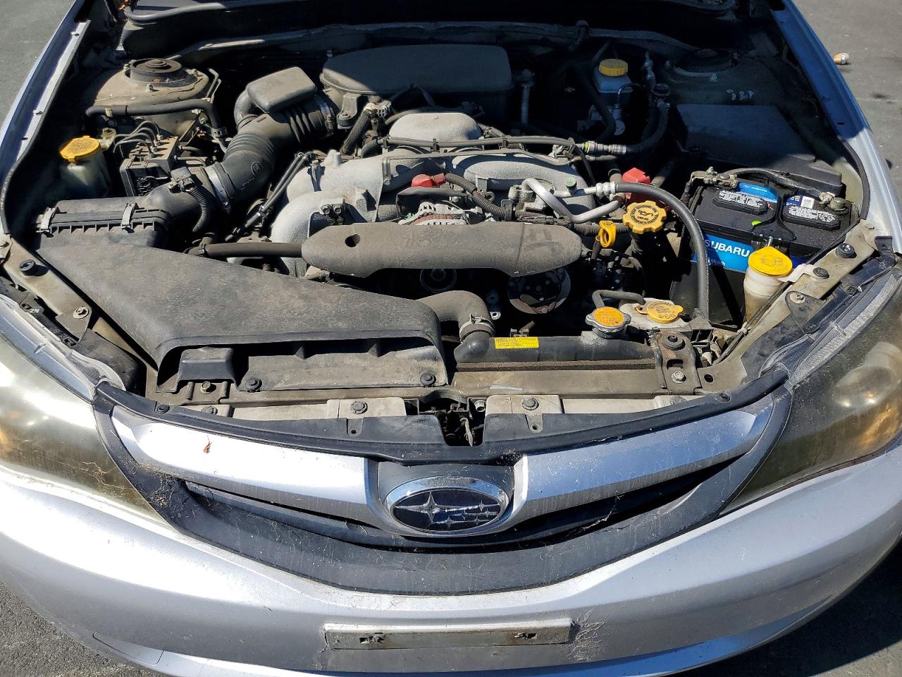 2010 Subaru Impreza 2.5i Silver vin: JF1GE6A64AH517073