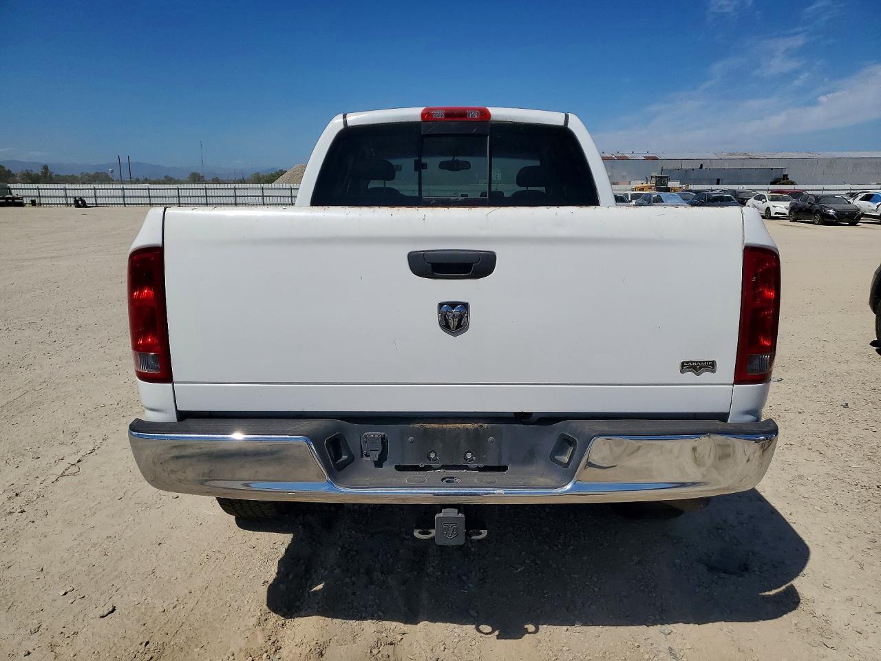 2005 Dodge Ram 1500 St White vin: 1D7HA18N25S174191