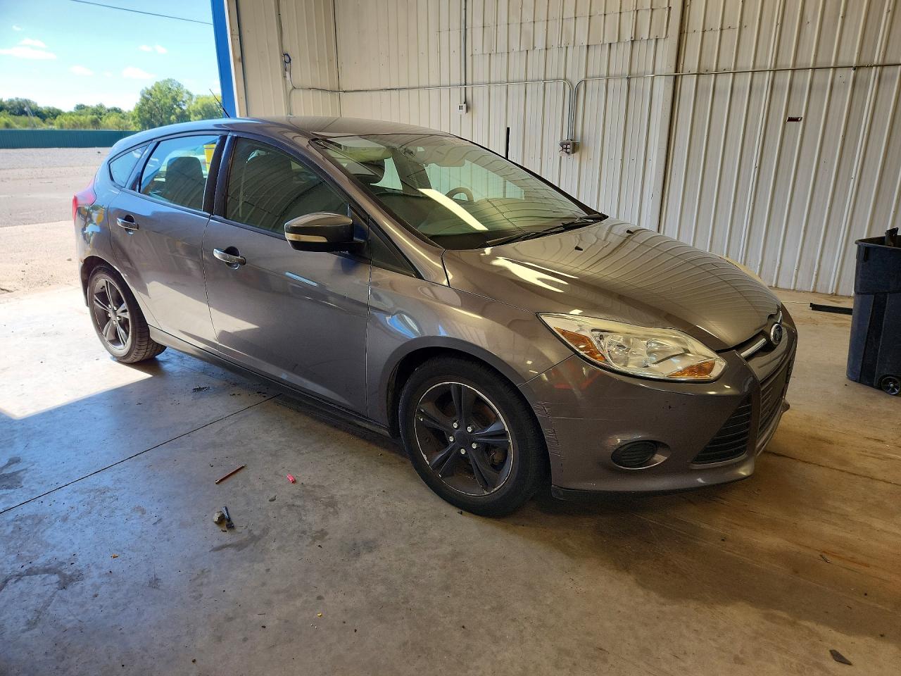 2014 Ford Focus Se Серый vin: 1FADP3K27EL377546