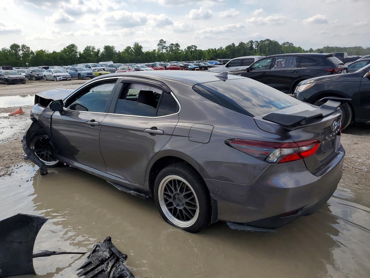 2023 Toyota Camry Le Gray vin: 4T1C11AKXPU725555
