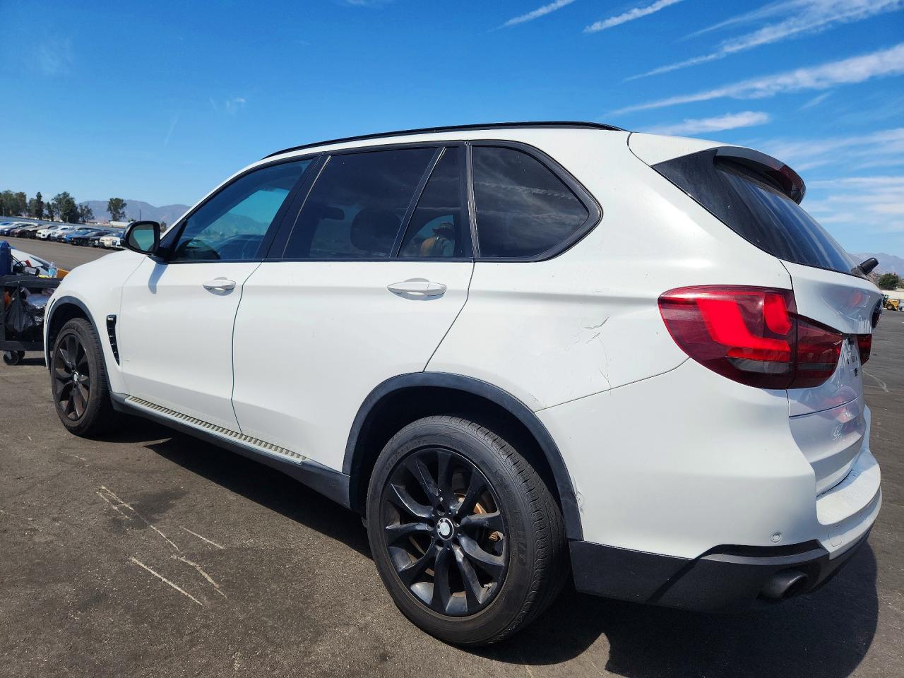 2015 Bmw X5 Xdrive35i Белый vin: 5UXKR0C55F0P10248