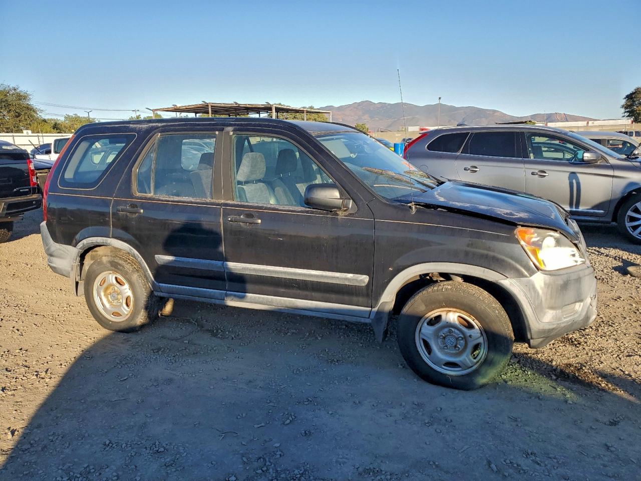 2004 Honda Cr-v Lx Черный vin: JHLRD68404C023999