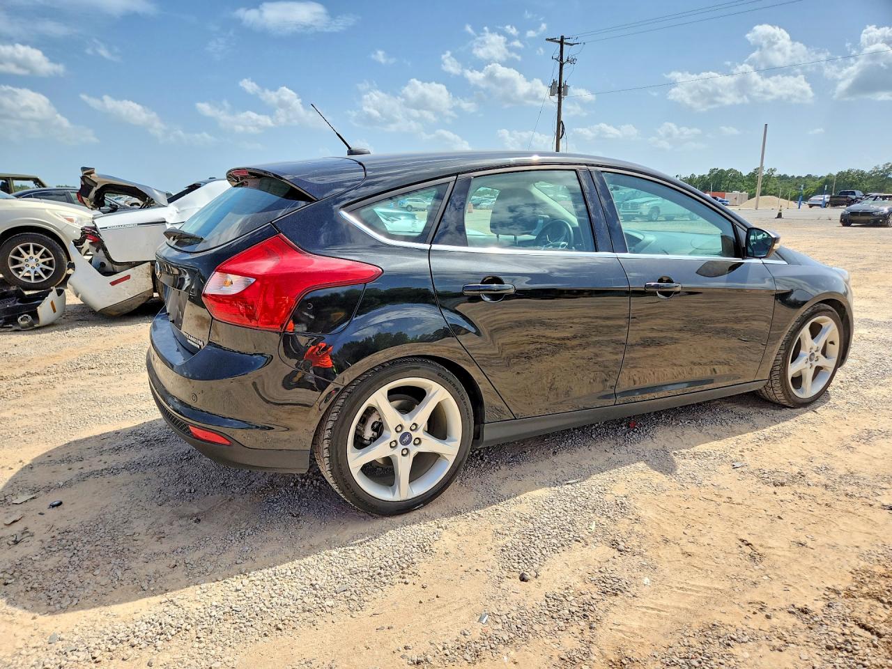 2014 Ford Focus Titanium Черный vin: 1FADP3N28EL227506