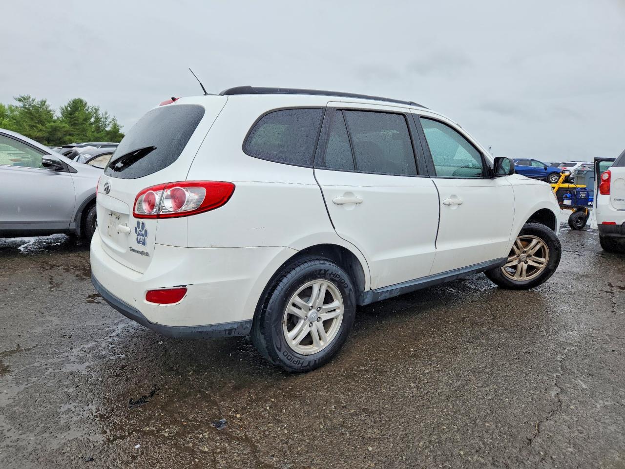 2010 Hyundai Santa Fe Gls White vin: 5NMSG3AB3AH388901