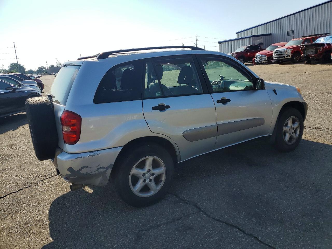 2005 Toyota Rav4 Base Silver vin: JTEGD20V756002824