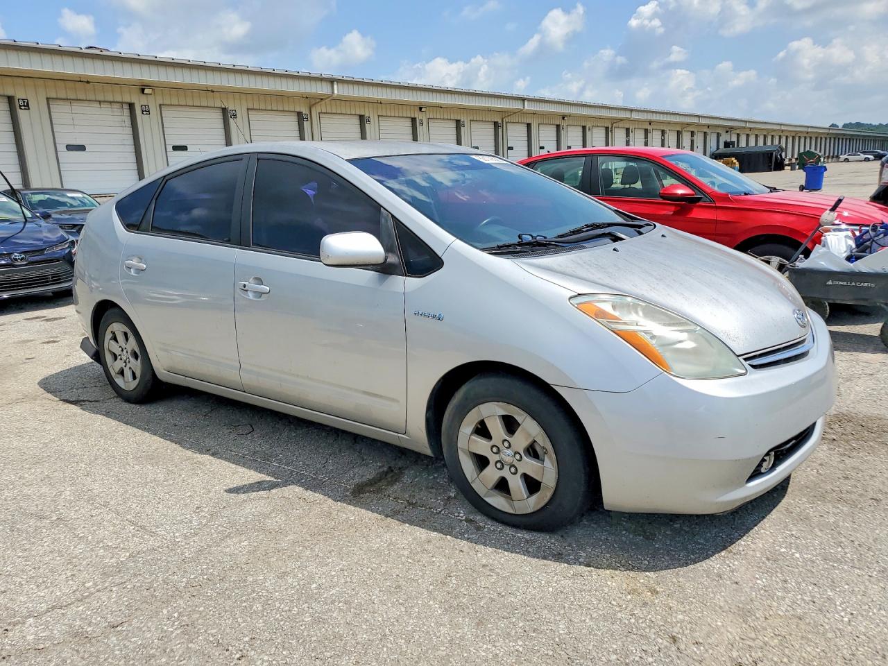 2008 Toyota Prius Base Silver vin: JTDKB20U183353455