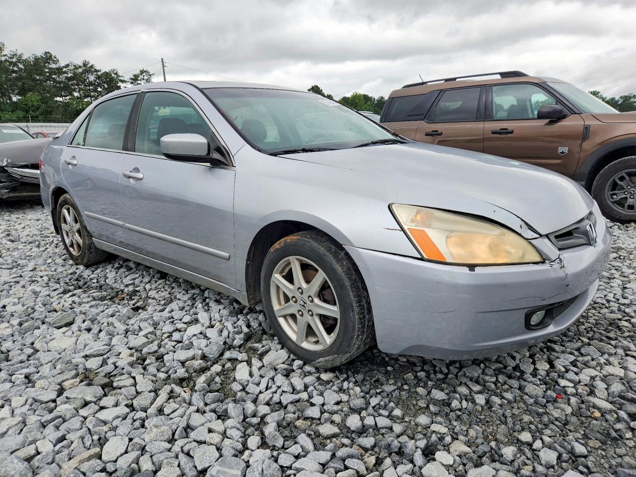 2004 Honda Accord Ex Silver vin: 1HGCM66504A104741