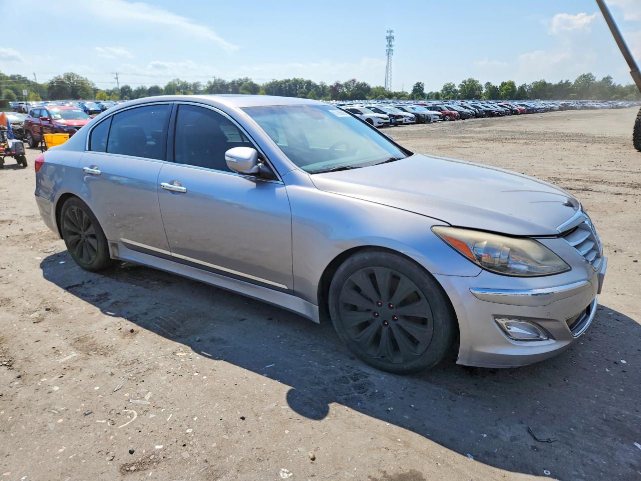 2013 Hyundai Genesis 5.0l Silver vin: KMHGC4DH7DU227046