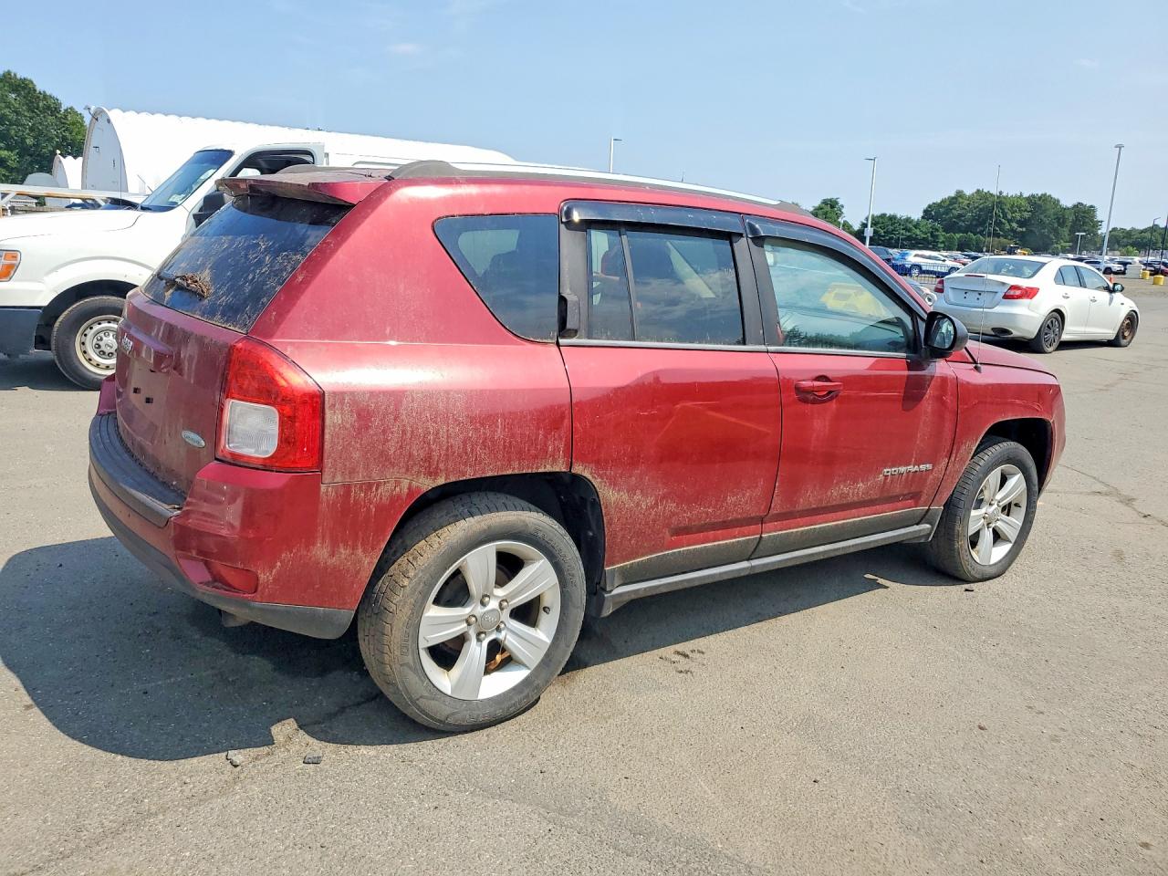 2013 Jeep Compass Latitude Red vin: 1C4NJDEBXDD253474