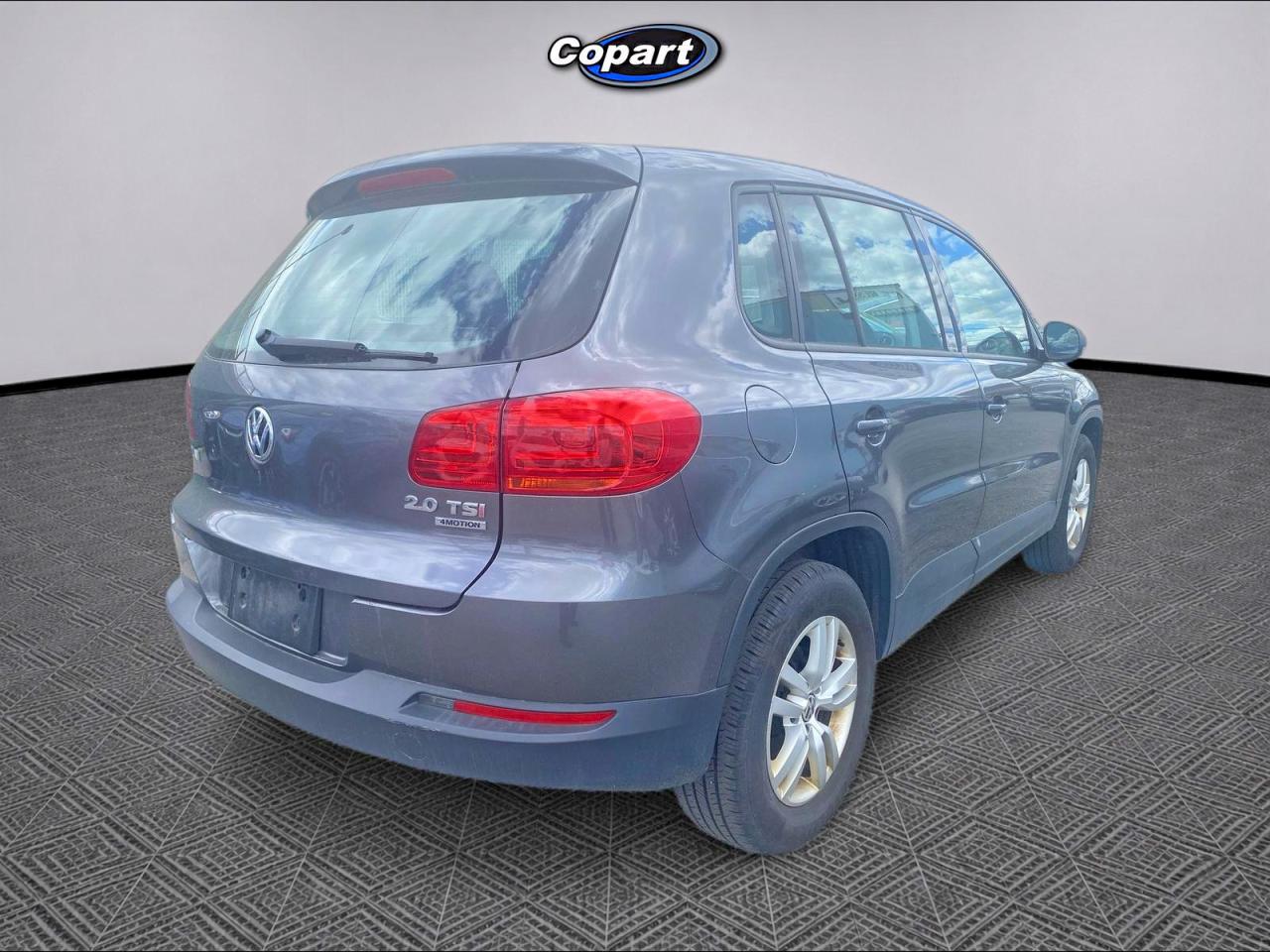 2013 Volkswagen Tiguan S Угольный vin: WVGBV3AXXDW582615