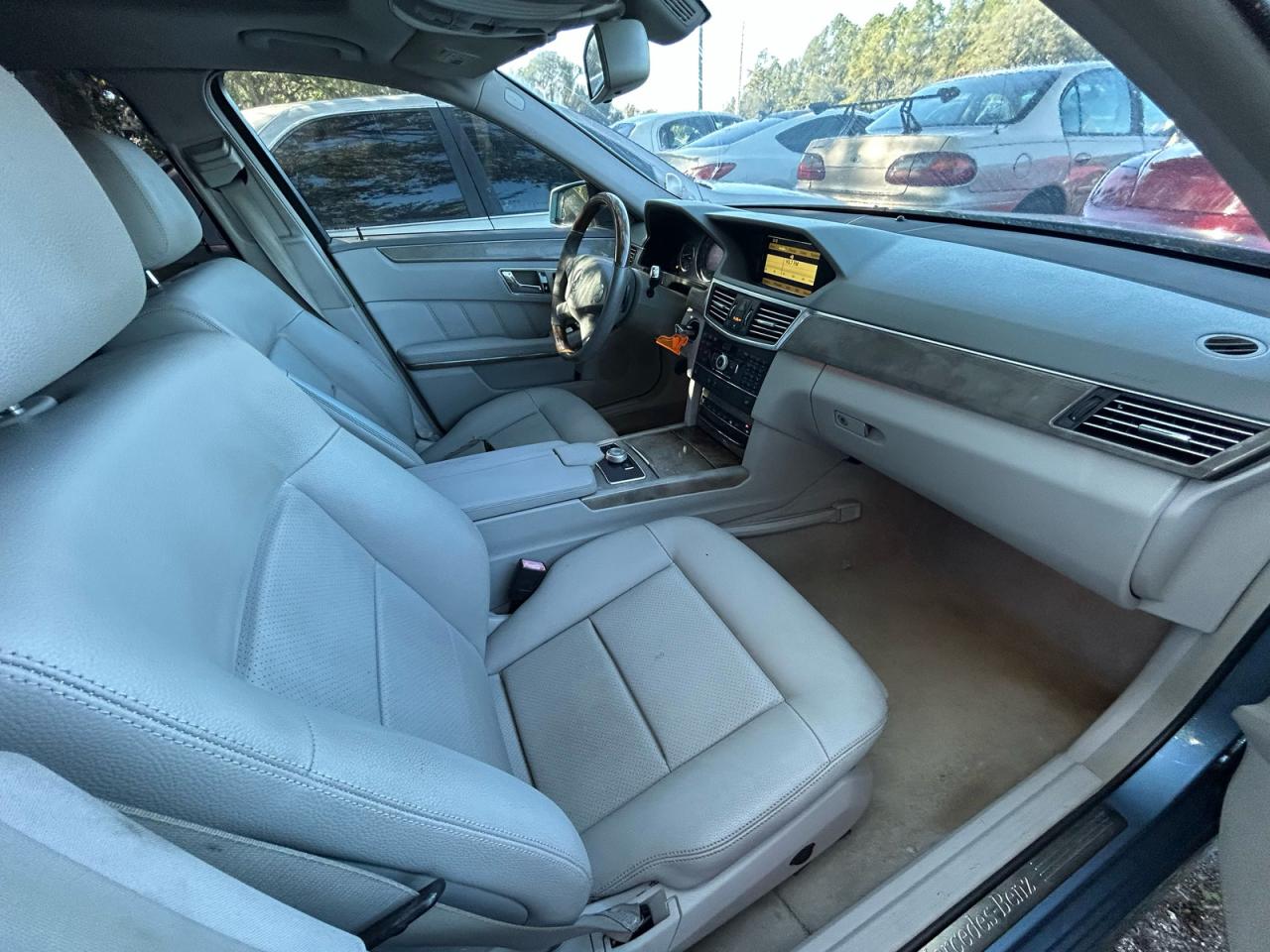 2010 Mercedes-benz E 350 Синий vin: WDDHF5GB5AA233623