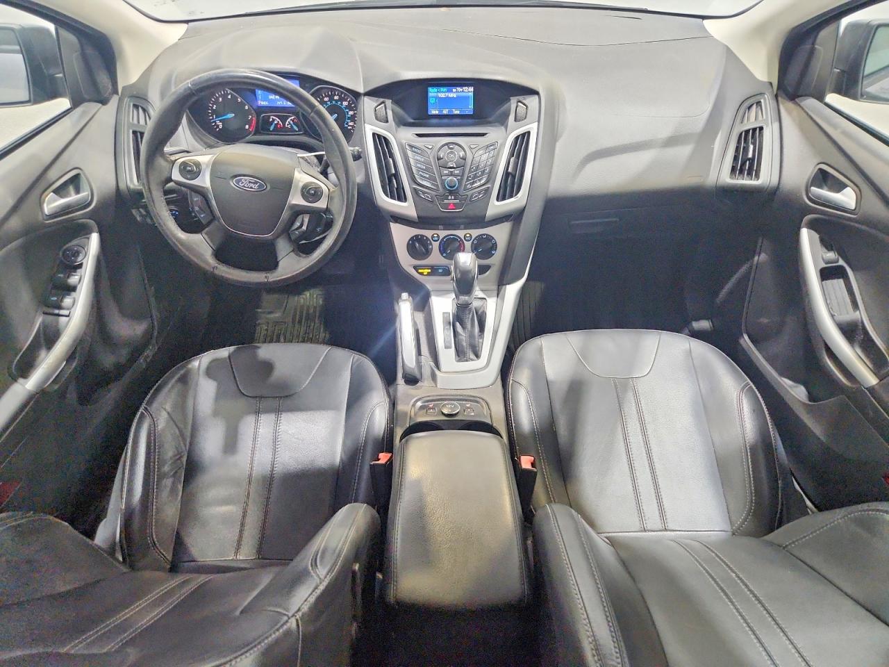 2013 Ford Focus Se Угольный vin: 1FADP3K24DL270484