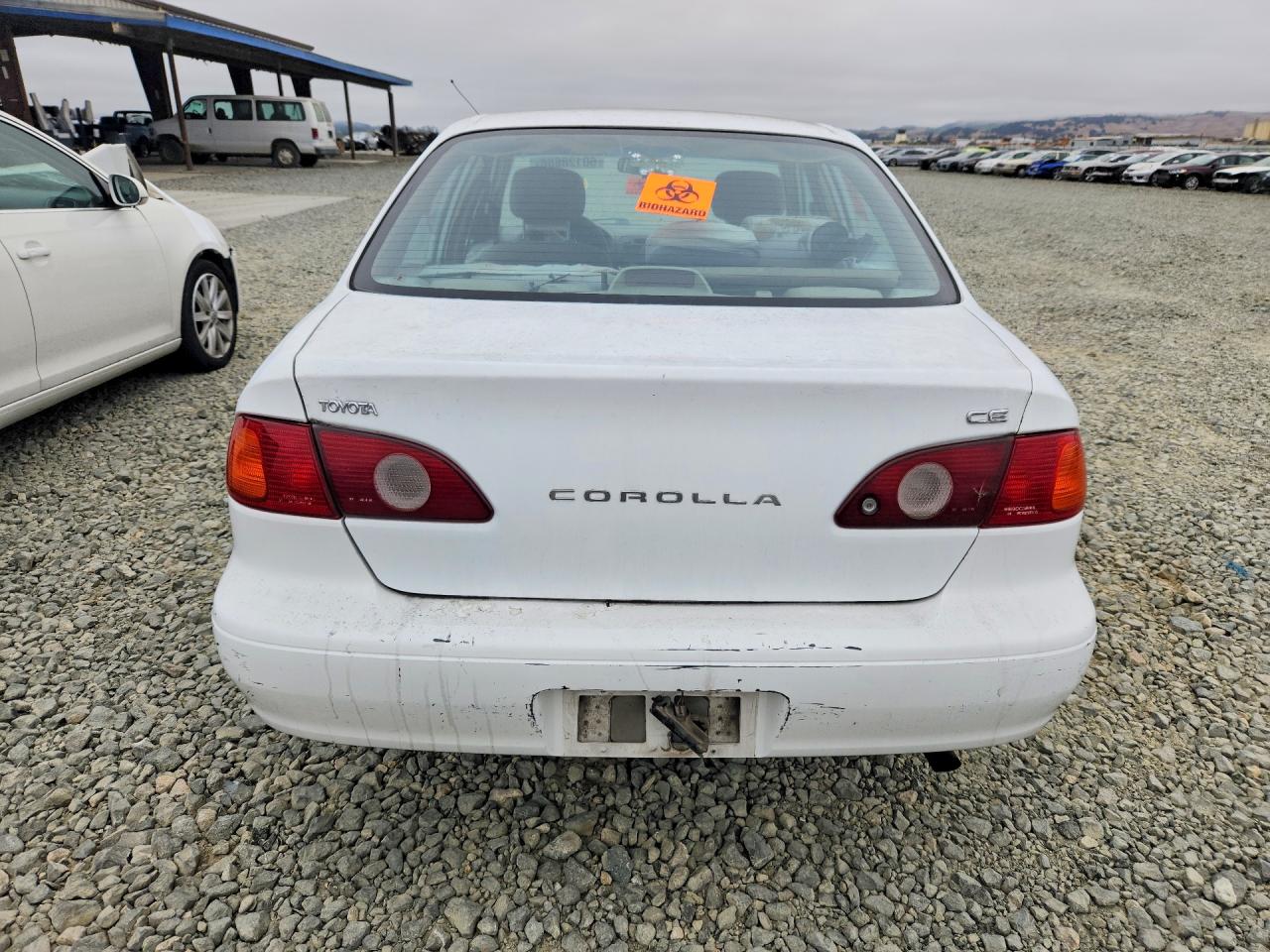 2001 Toyota Corolla Ce White vin: 1NXBR12E01Z474906