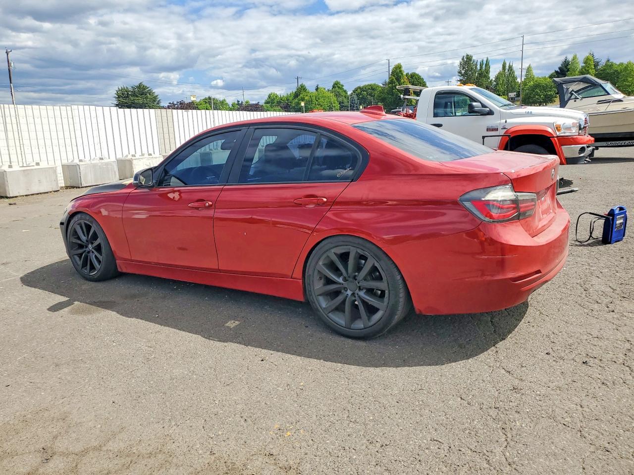 2013 Bmw 320 I Red vin: WBA3B1C59DF462657