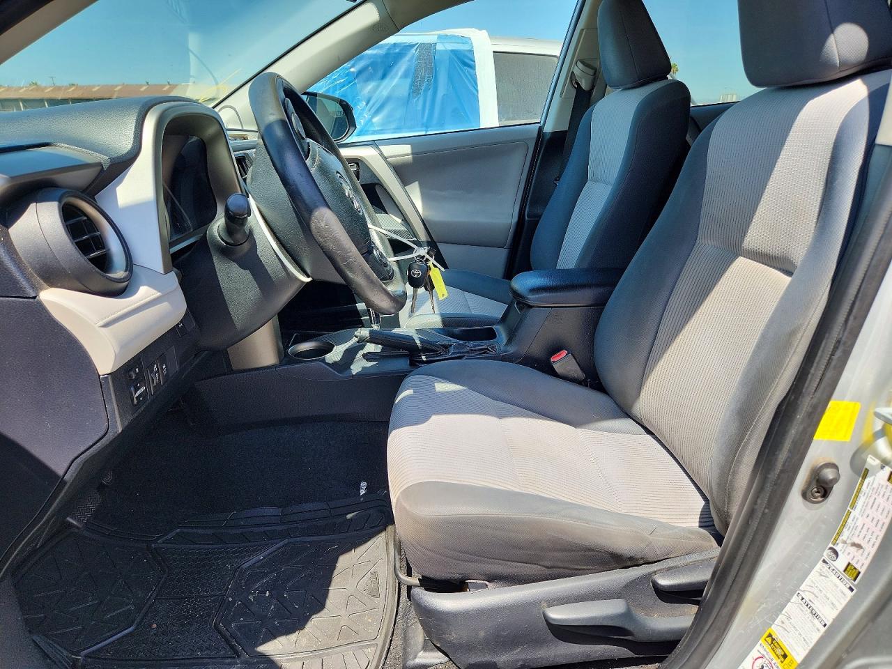 2013 Toyota Rav4 Le Серебряный vin: 2T3BFREV9DW026291