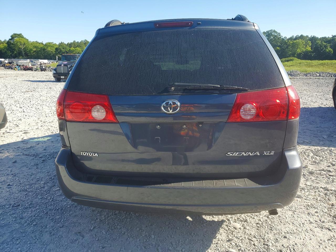 2008 Toyota Sienna Xle Blue vin: 5TDZK22C98S166417