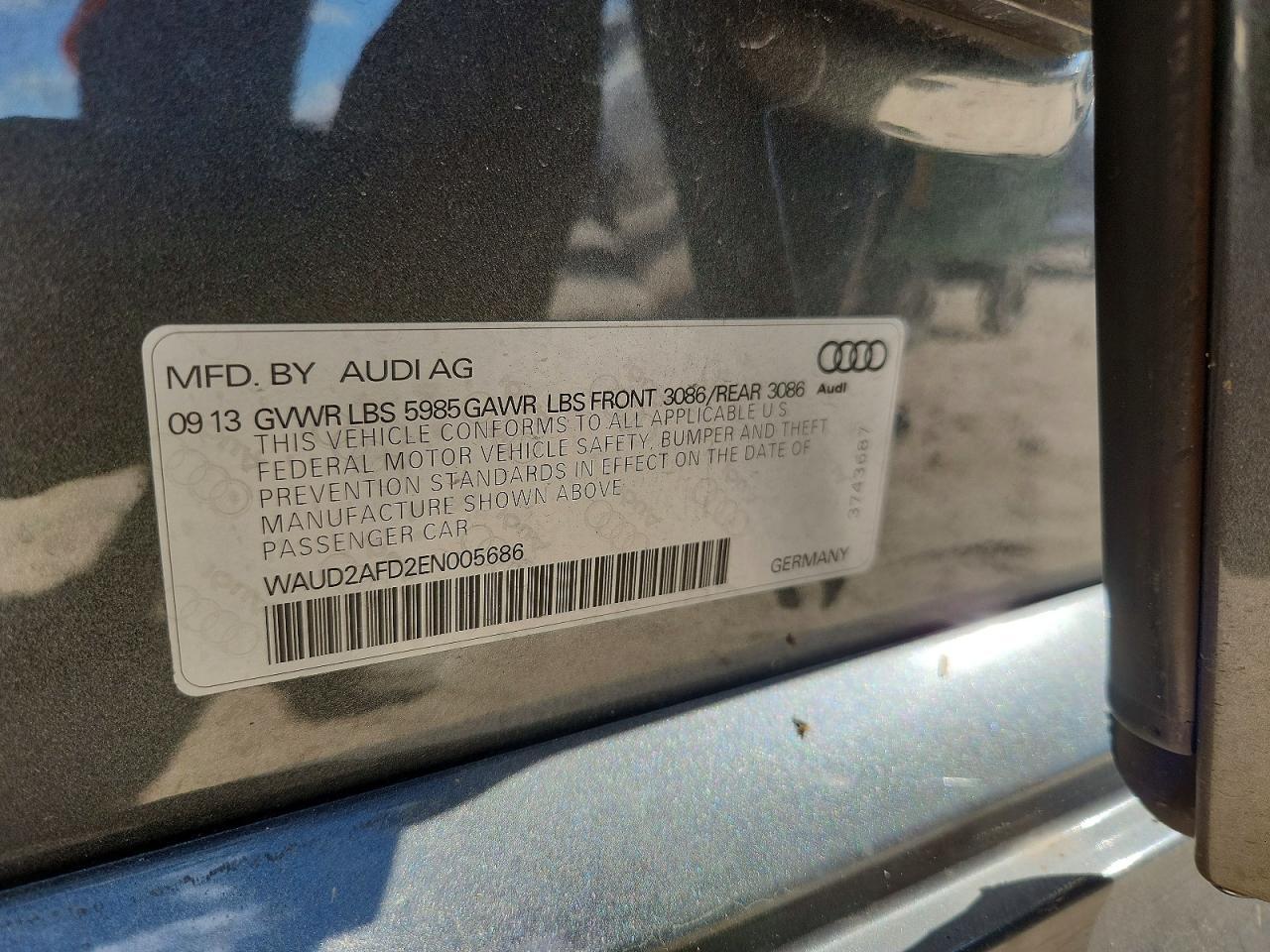 2014 Audi S8 Quattro Gray vin: WAUD2AFD2EN005686