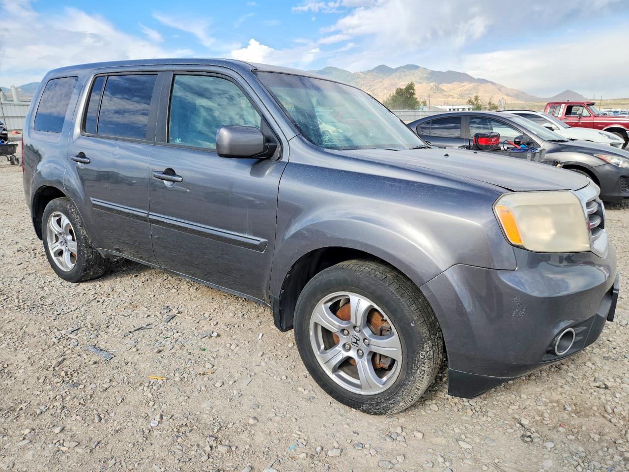 2012 Honda Pilot Ex Gray vin: 5FNYF4H42CB004315